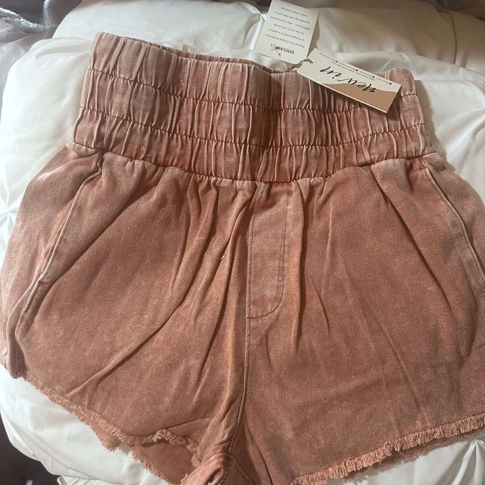 High Waist Peach Shorts